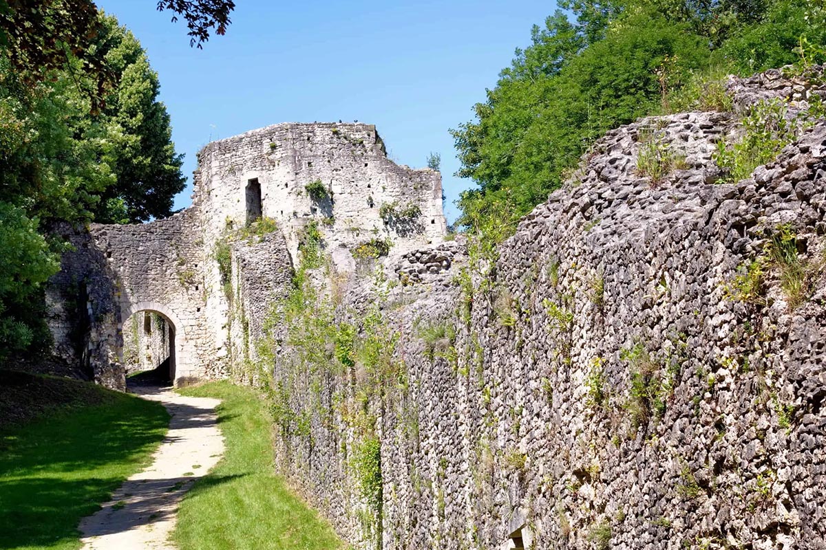 Fort Walls & Ramparts