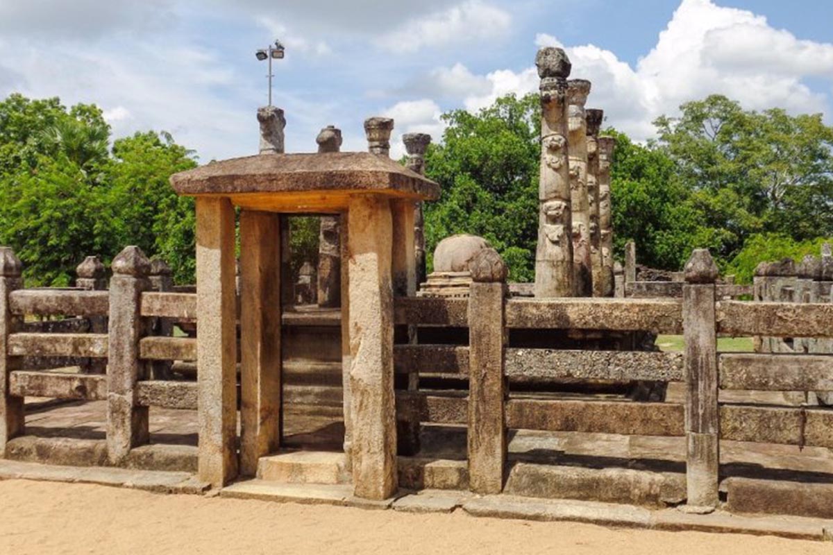 Nissanka Latha Mandapaya